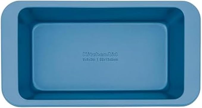 KitchenAid 9 x 5-In Nonstick Aluminized Steel Loaf Pan, Dishwasher Safe, Blue Velvet