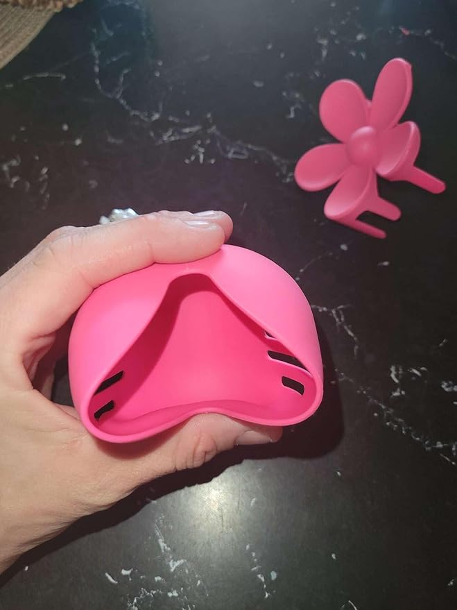 Fauxomor Makeup Sponge Holder,Double-sided 5-line Vented Silicone Beauty Make Up Blender Case for Travel,Shatterproof Make-Up Sponge Travel Case for All Sponges Reuse Easy Carry,Rose Red