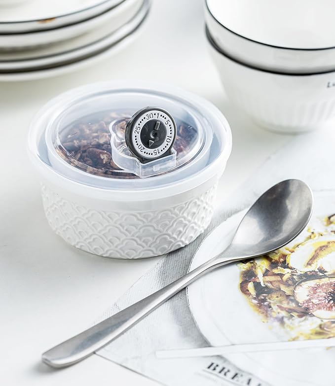 Ramekins 12 oz with Lids Oven Safe, Creme Brulee Ramekins with Covers, Ceramic Small Baking Dishes Set of 4, Souffle Dishes Bowls - Microwave and Dishwasher Safe, White Cloud