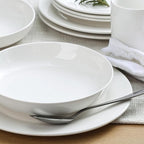 Y YHY 7.8'' Pasta Bowls for Small Portions, 22 Ounce Salad White Bowl Plates Set of 6, Porcelain Dishes for Serving Dinner - Dinnerware Sets Microwave Dishwasher Safe Thanksgiving Day Gift