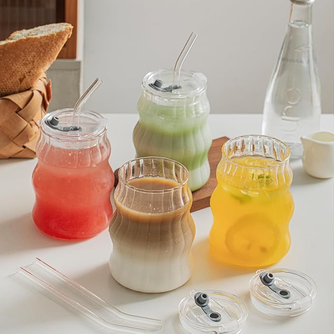 KEMORELA 6PCS Vintage Ribbed Glass Cups – 18oz Wavy Design with Lids & Straws, Clear Bubble Aesthetic for Iced Coffee & Drinks