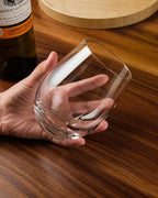 LUXU Stemless Wine Glasses(Set of 4)-20 oz,Crystal Wine Cups for Red or White Wine,Large Water Juice Glasses,No Stem Glass Beverage Cups,Clear Drinking Tumblers for Any Occasion