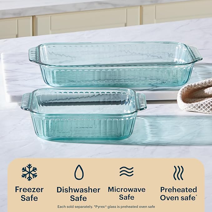 Pyrex Colors Tinted (8"x8") Tinted Glass Baking Dish with BPA-Free Lid, Oblong Bakeware Glass Pan For Casserole & Lasagna, Dishwasher, Freezer, Microwave and Pre-Heated Oven Safe, Aqua
