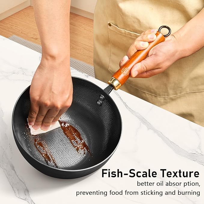 WANGYUANJI Carbon Steel Wok with Lid, 8.7" Small Mini Wok Pan, Thickened Heavy Duty Flat Bottom for Deep Frying, Camping & Solo Meals, Induction Ready, Seasoning Required, Traditional Pow Skillet