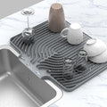 Silicone Drying Mat for Kitchen Counter , Dish Drying Rack Matt with Built in Drain, Small Dry Mats for Dishes Drying Pad for Kitchen Counter (20×15.7inch Extra Large, gray)