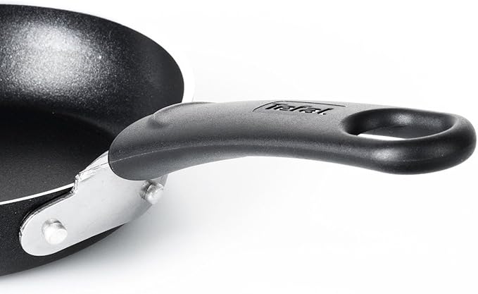 Tefal Ideal Mini One Egg Wonder Non-Stick Frying Pan, 12 cm, Non Induction, Black,Package May Vary
