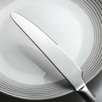 Premium 20 Piece Hammered Silverware Set with Smooth Edge, 18/10 Stainless Steel, Service for 4, Fine Flatware Set, Dishwaser Safe(20)