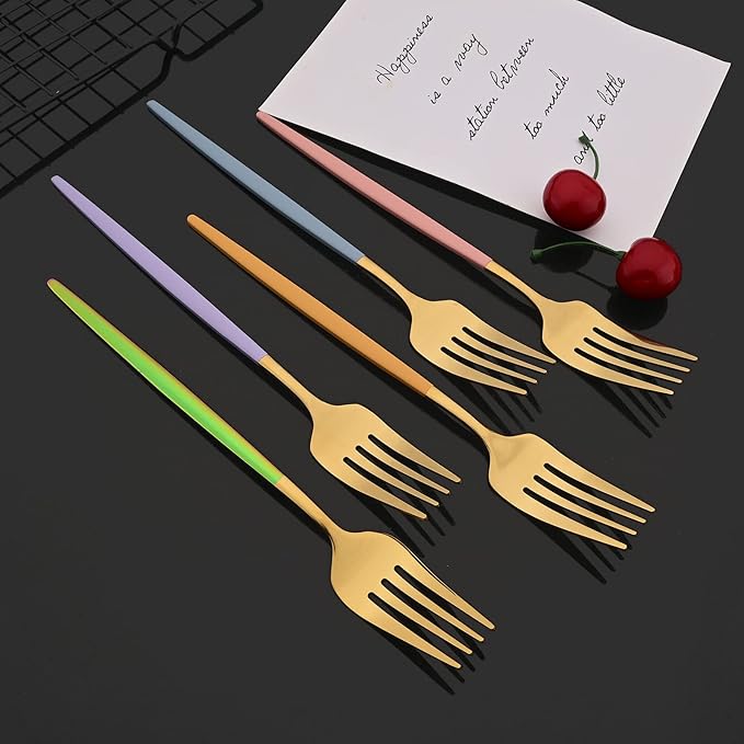 JASHII Flatware Set 24 Piece, Stainless Steel Silverware Set, Macaron Small Fresh Color Cutlery Set, Modern Elegant Tableware Set for Party, Christmas, Dinner (Yellow Gold)