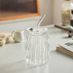 KEMORELA 4PCS Ribbed Glass Cups with Lids & Straws – 18oz Vintage Wavy Coffee Cups, Bubble Glass Aesthetic for Iced Coffee, Clear Ribbed Glasses with Straws, Ideal Drinkware Set