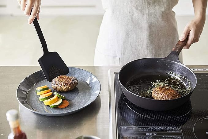 Yamazaki Home Tower Silicone Kitchen Utensils, Black - Spatula - Silicone