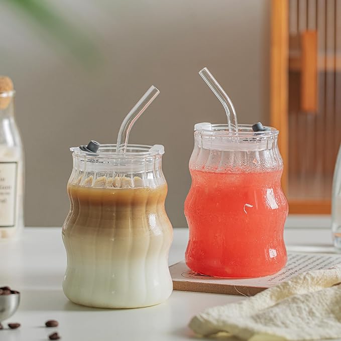 KEMORELA 4PCS Ribbed Glass Cups with Lids & Straws – 18oz Vintage Wavy Coffee Cups, Bubble Glass Aesthetic for Iced Coffee, Clear Ribbed Glasses with Straws, Ideal Drinkware Set