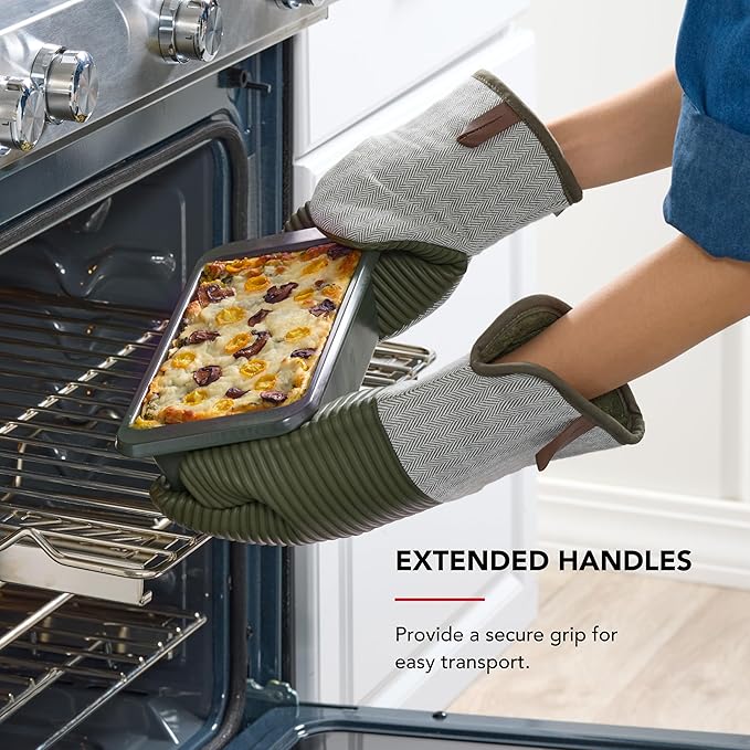 KitchenAid Nonstick Swiss Engineered Aluminized Steel Loaf Pan, Dishwasher Safe, 9 x 5 Inch, Evergreen