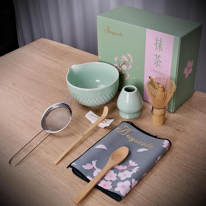 Joyscale Matcha Whisk Set, Matcha Set Whisk And Bowl, 8 Pcs Matcha Kit Set(Texture Design), 16 OZ, Japanese Matcha Tea Set, Matcha Making Kit Gifts for Tea Lovers(Celadon Green)