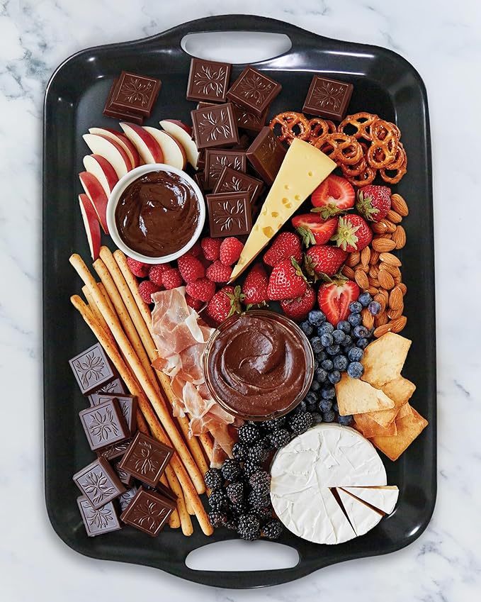 Czlizdyt 17.5 x 12’’ Large Melamine Serving Tray with Handles, Set of 2 Rectangular Melamine Serving Platters, Dishwasher Safe Trays for Eating, Appetizer, Charcuterie, Snack, Fruits, Desserts, Black