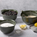 KitchenAid Universal Nesting Plastic Mixing Bowls, Set of 3, 2.5 quart, 3.5 quart, 4.5 quart, Evergreen