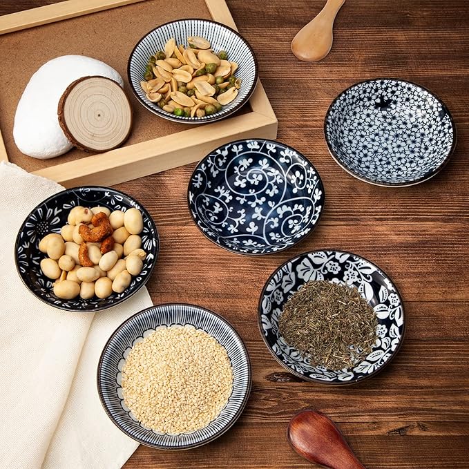 Eisinly Dipping Bowls, Soy Sauce Dish Ceramic, 3 OZ Small Serving Bowls for Side Dishes Vintage Blue Stylish Design, Set of 6 Mini Appetizer Plates for Condiment Sushi Ketchup BBQ Party, 4 Inch