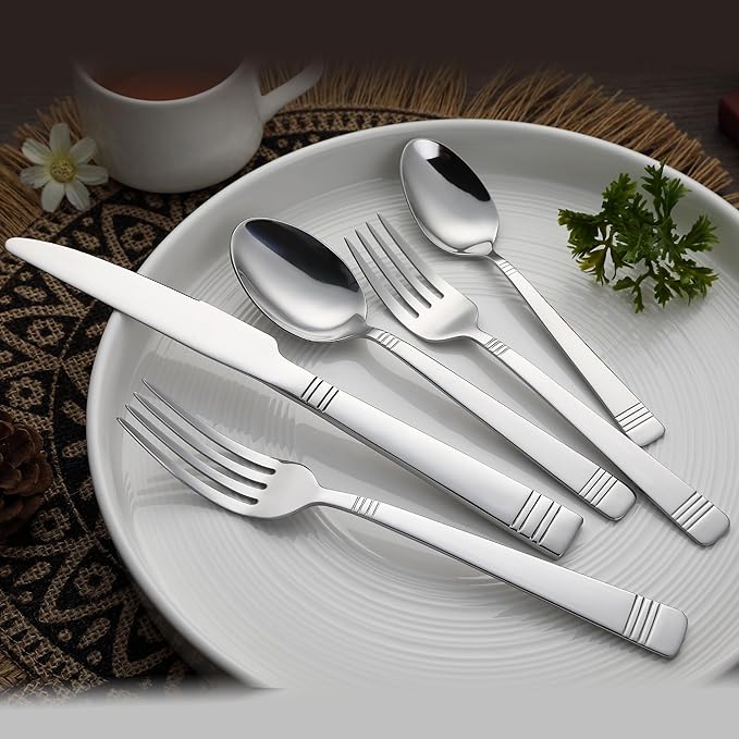 Amazon Basics Silverware, 20-Piece Stainless Steel Flatware Set, Dishwasher Safe, Service for 4, Bistro
