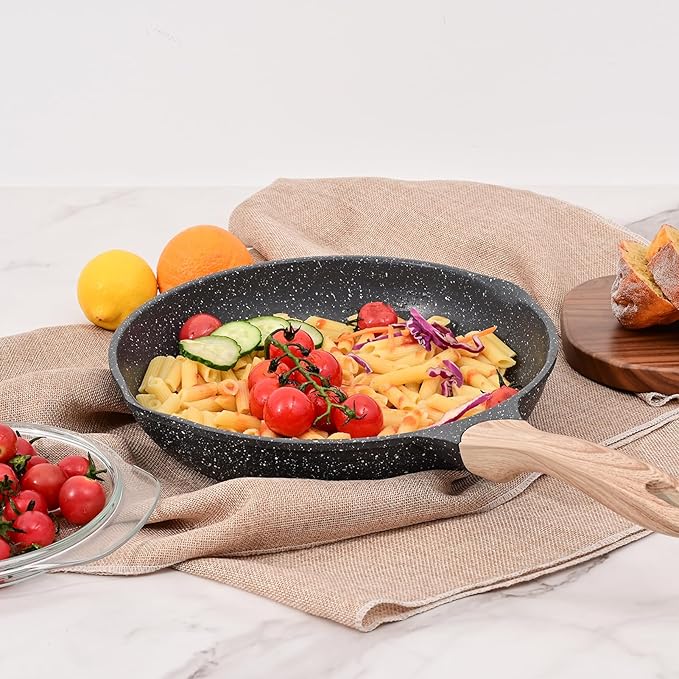 JEETEE Non Stick Frying Pan Set, Frying Pans Nonstick, Omelette Skillet with Soft Touch Handle, 3-Piece Cookware Set 8 Inch 9.5 Inch 11 Inch