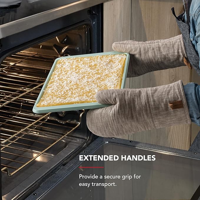 KitchenAid 10x15in Nonstick Aluminized Steel Baking Sheet, Pistachio