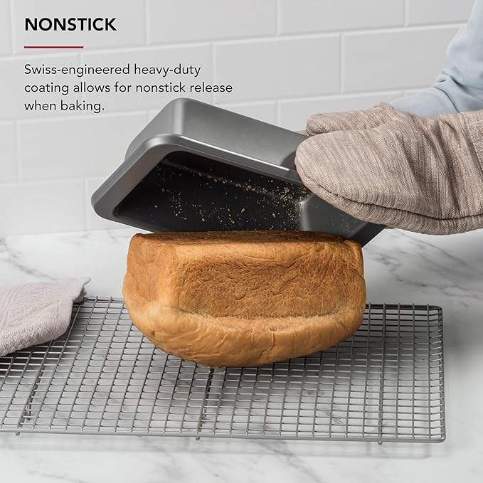 KitchenAid Nonstick Swiss Engineered Aluminized Steel Loaf Pan, Dishwasher Safe, 9 x 5 Inch, Contour Silver