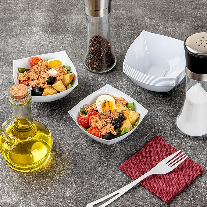 Restaurantware Moderna 8 Ounce Fancy Plastic Bowls 10 Square Disposable Salad Bowls - Durable Heavy-duty White Plastic Bowls For Warm And Cold Foods (Pack of 3)