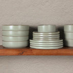 Gibson Elite Gelston Stoneware Matte Reactive Glaze 16 Piece (Service for 4) Plates and Bowl Dinnerware Set - Green