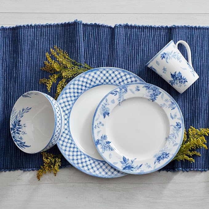 Mikasa Kiley Bone China Lightweight Chip Resistant 16 Piece Dinnerware Set, Service for 4,Blue and White